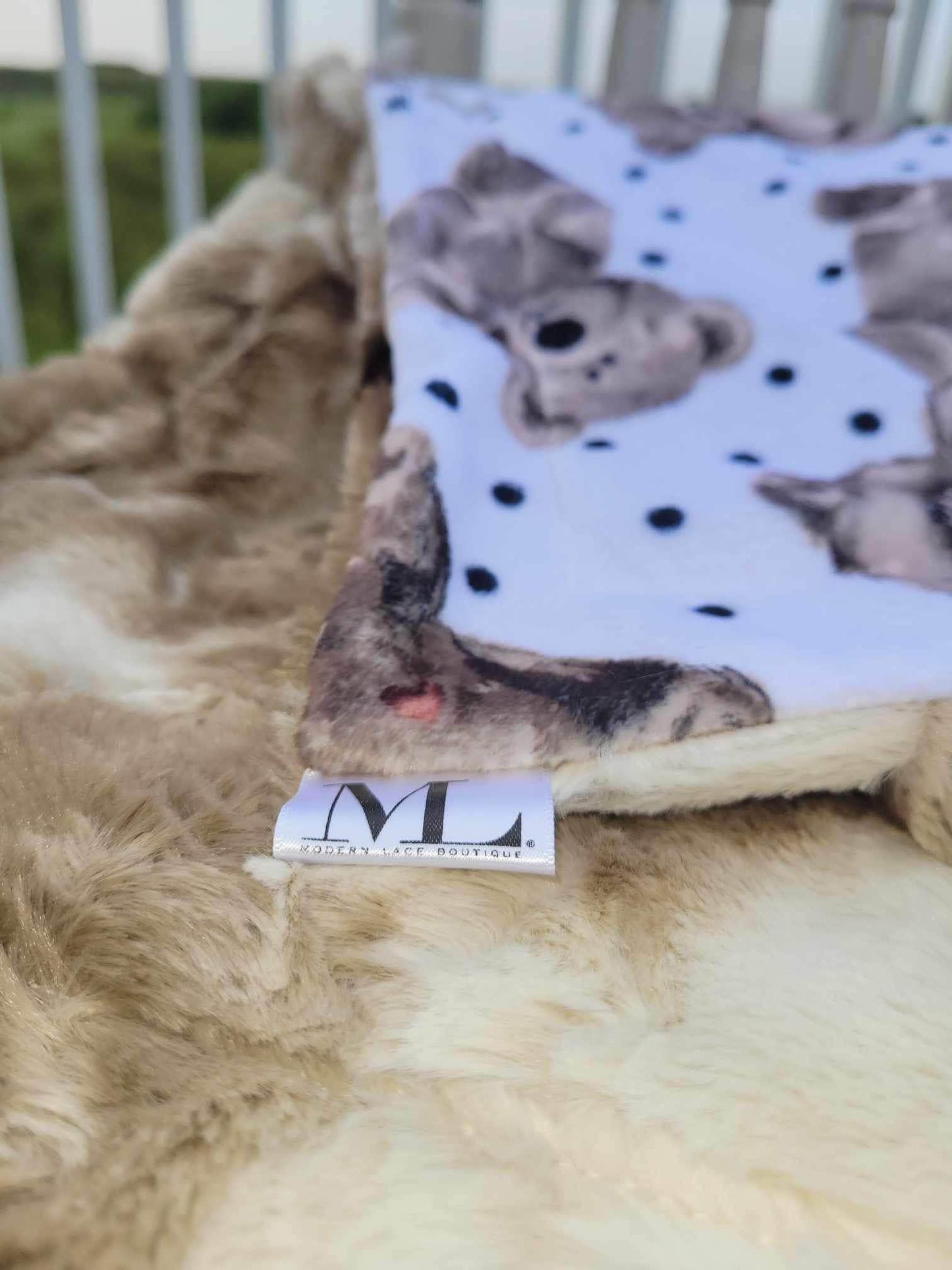 Teddy Bear Minky Blanket, EXTREMELY SOFT and cozy